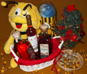 Cesta bebidas miel Navidad www.beegardenmalaga.com